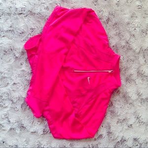 Nike, size Small. Pink, fit-dry quart-zip jacket